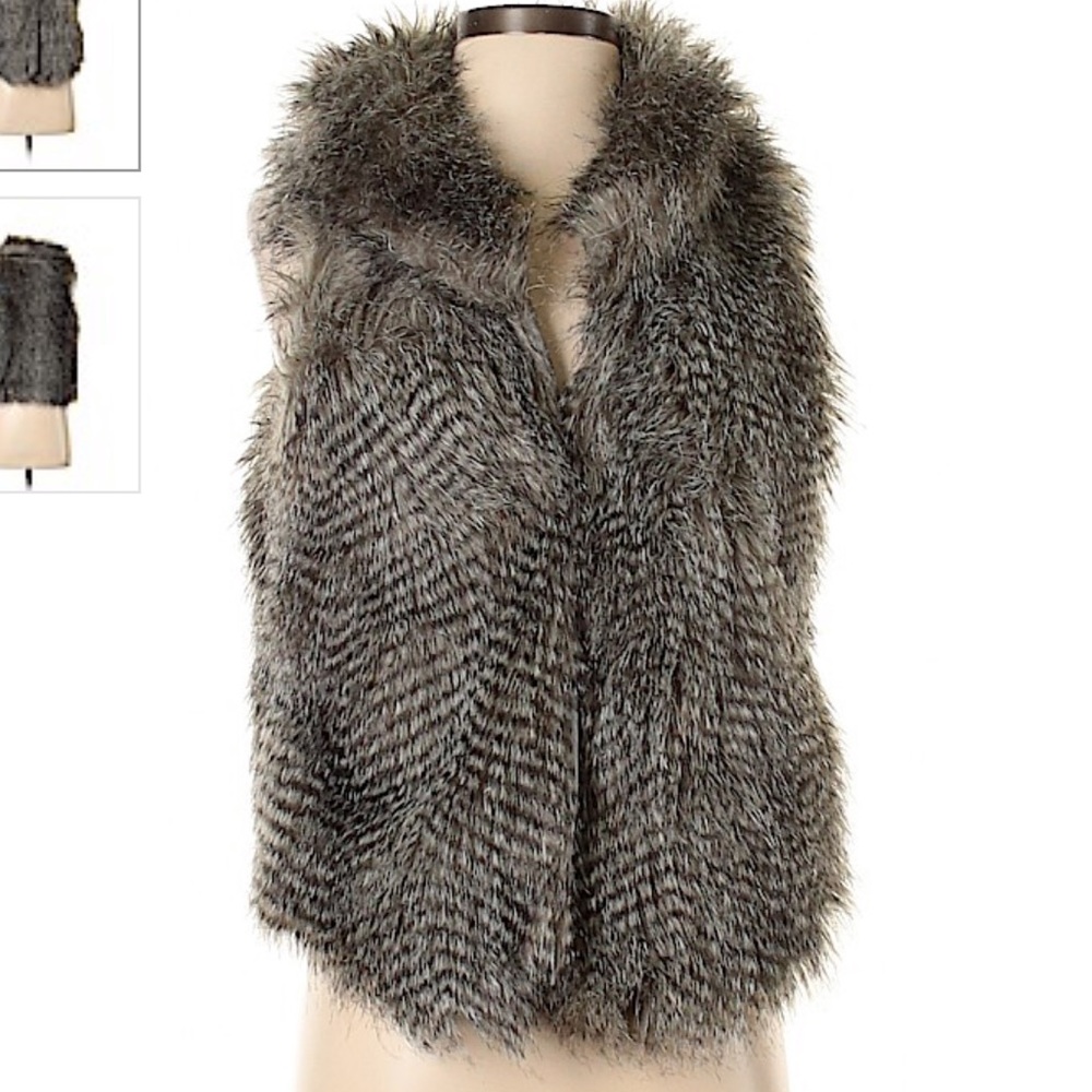 Emmelee Faux Fur Gray Vest with Collar